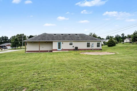 263 Creekwood Drive, Berea, KY 40403 — photo 5