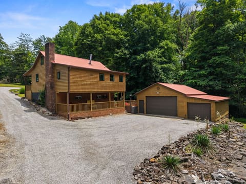 79 First Jasper Road, Burnside, KY 42519 — photo 2