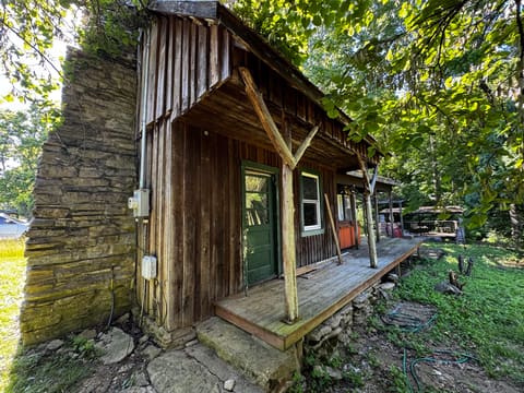 2971 Pottsville Road, Springfield, KY 40069 — photo 3