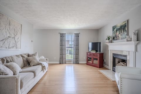 2400 English Station Drive, Lexington, KY 40514 — photo 2