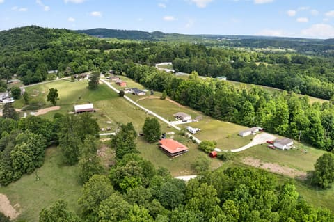 978 State Hwy 1064, Woodbine, KY 40771 — photo 4
