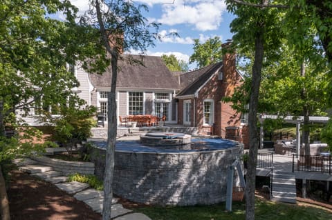 2104 Island Point, Lexington, KY 40502 — photo 2