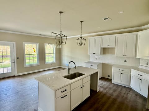142 Winding Crk Drive, Georgetown, KY 40324 — photo 2