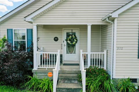 322 Village Drive, Berea, KY 40403 — photo 5