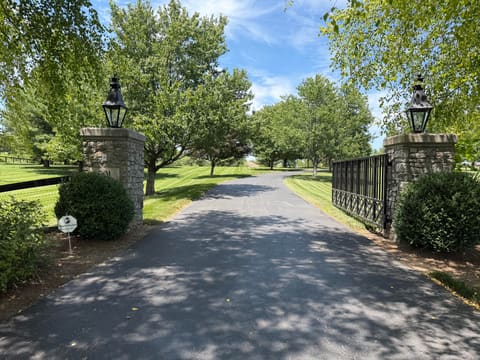 601 Delong Road, Lexington, KY 40515 — photo 3