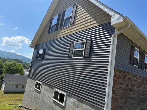 717 S 27th Street, Middlesboro, KY 40965 — photo 3
