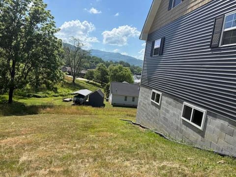 717 S 27th Street, Middlesboro, KY 40965 — photo 4