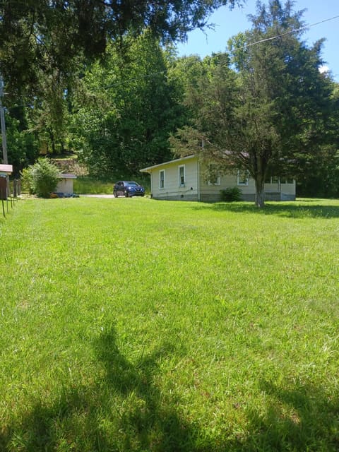 32 Cr-1143A Dear Born Drive, Barbourville, KY 40906 — photo 3