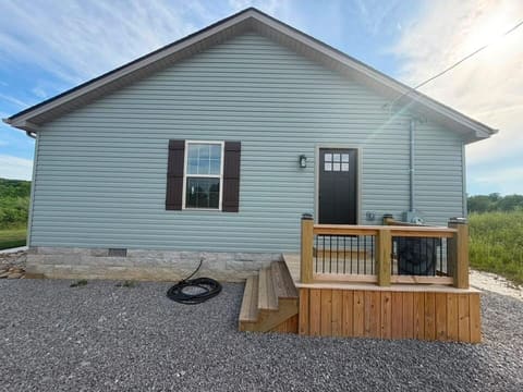 759 Stoney Fork Rd Road, Corbin, KY 40701 — photo 2