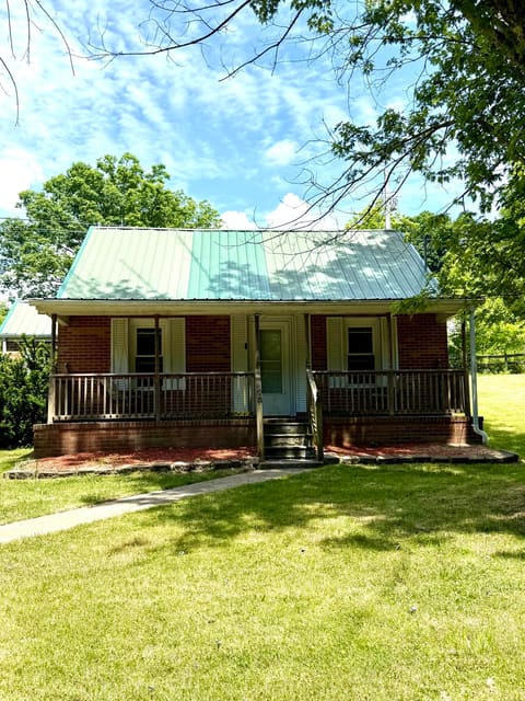 13860 US-421, McKee, KY 40447 — photo 3