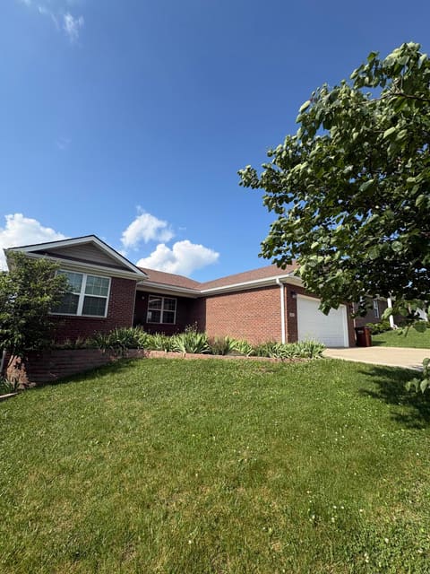 632 Fairfax Lane, Richmond, KY 40475 — photo 2