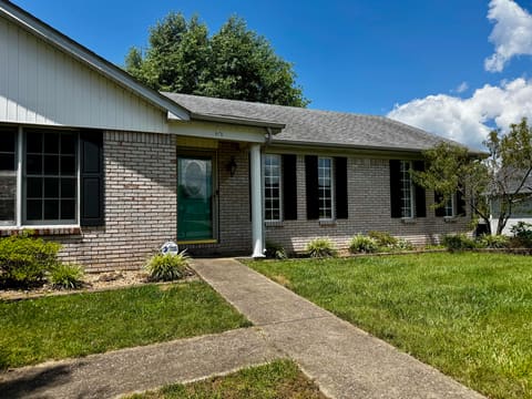 151 Meadowcrest Drive, Somerset, KY 42503 — photo 3
