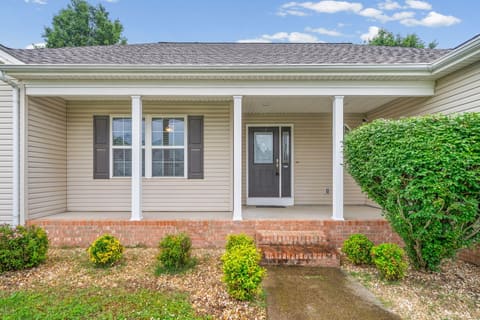 991 Wing Tip Circle, Hopkinsville, KY 42240 — photo 4
