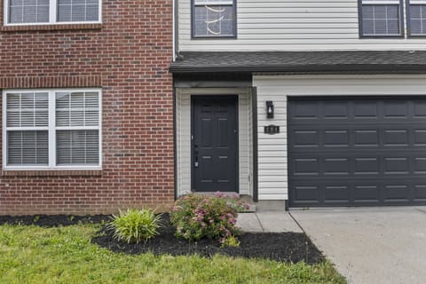 204 Robert M Green Boulevard, Frankfort, KY 40601 — photo 3