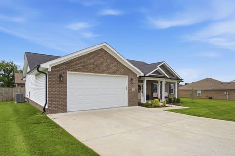 301 Pageant Drive, Richmond, KY 40475 — photo 3