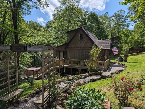 239 Enchanted Forest Way, Burnside, KY 42519 — photo 4