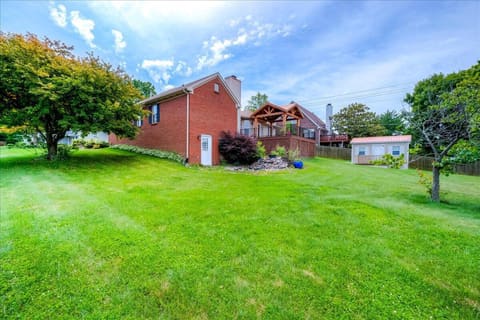 1054 Devane Lane, Frankfort, KY 40601 — photo 4
