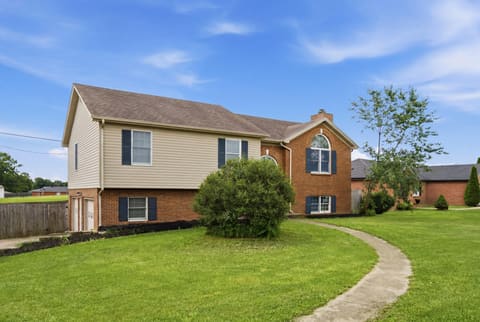 1041 Indian Trail, Lawrenceburg, KY 40342 — photo 4