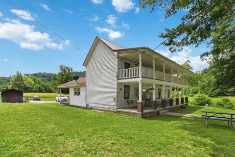 3808 Little Indian Creek Road, Woodbine, KY 40771 — photo 2