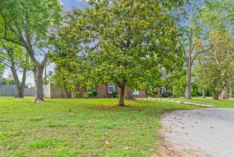 635 Country Club Lane, Hopkinsville, KY 42240 — photo 3