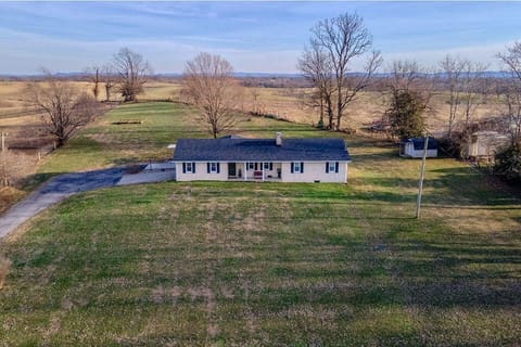 10405 KY-52, Paint Lick, KY 40461 — photo 3