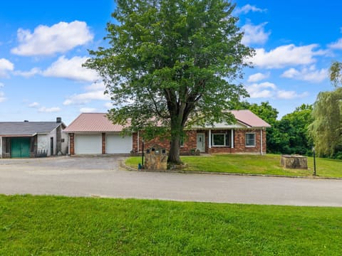 736 Caudill Road, Beattyville, KY 41311 — photo 4
