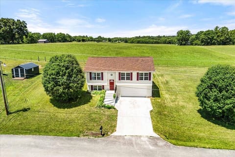 115 Cam Court Drive, Lily, KY 40740 — photo 2