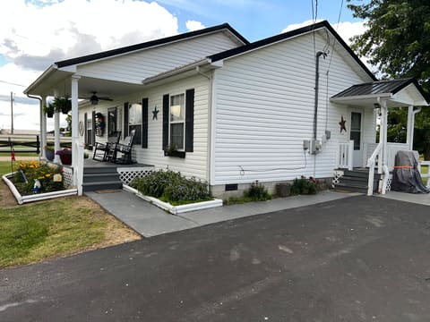 98 Bolton Lane, Tollesboro, KY 41189 — photo 3
