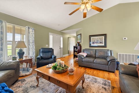 248 Harts Place Drive, Somerset, KY 42501 — photo 5