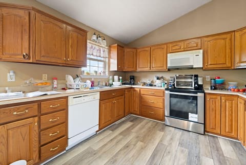 248 Harts Place Drive, Somerset, KY 42501 — photo 2