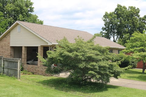 106 Clinton Drive, Paris, KY 40361 — photo 3