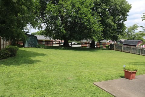 106 Clinton Drive, Paris, KY 40361 — photo 4