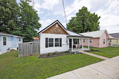 323 E Office Street, Harrodsburg, KY 40330 — photo 3