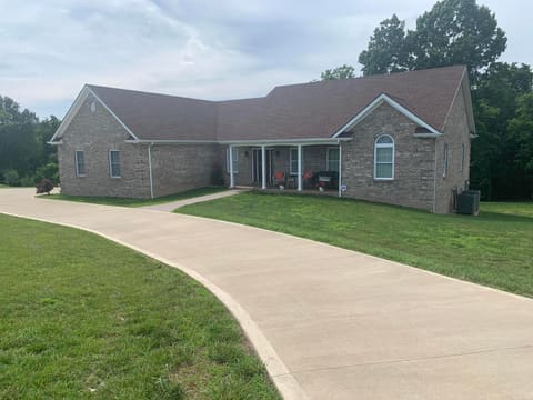 1224 Hall Road, Nicholasville, KY 40356 — photo 3