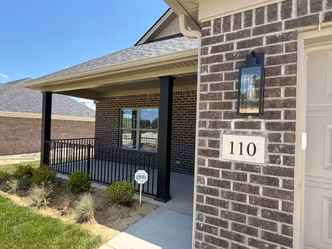 110 Canter Drive, London, KY 40744 — photo 2