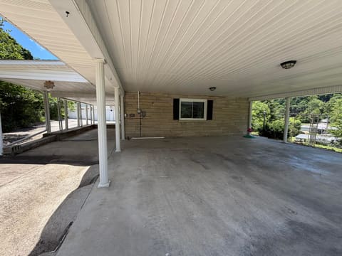 303 Freedom School Road, Mt Vernon, KY 40456 — photo 5