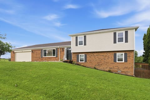 104 Deer Creek Drive, Richmond, KY 40475 — photo 2