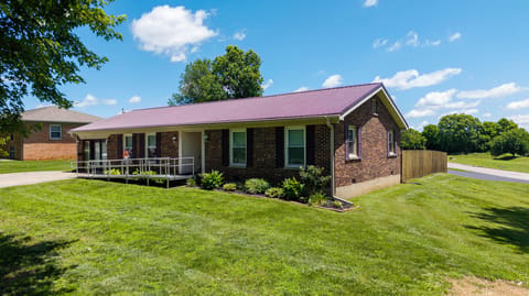 401 Haddix Street, Harrodsburg, KY 40330 — photo 3
