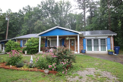 4590 Kentucky 90, Parkers Lake, KY 42634 — photo 3