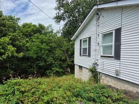 211 Treadway Drive, Owingsville, KY 40360 — photo 2