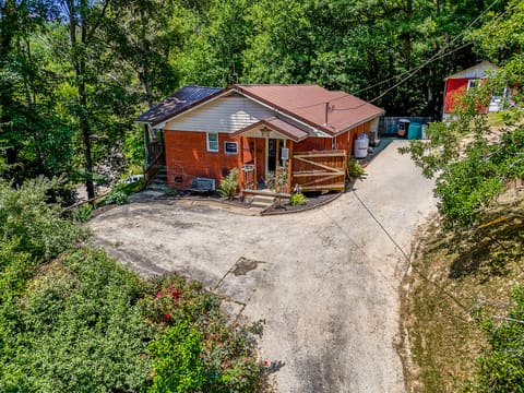 1845 Spaws Creek, West Liberty, KY 41472 — photo 5