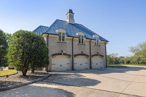 808 Oak Park Boulevard, Calvert City, KY 42029 — photo 2