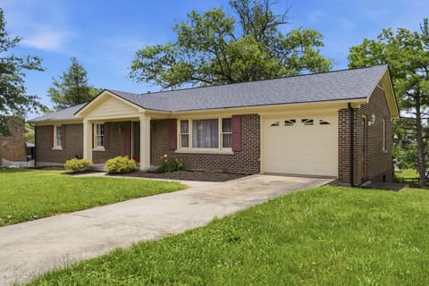 603 S 3rd Street, Nicholasville, KY 40356 — photo 3