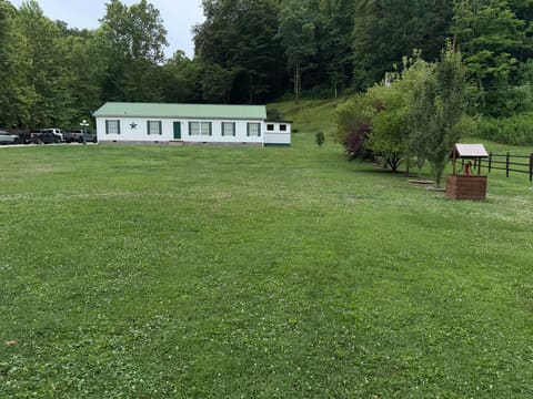 75 Cornwell Station Road, Frenchburg, KY 40322 — photo 2