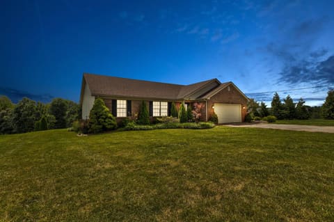 210 Helena Drive, Mt Sterling, KY 40353 — photo 2