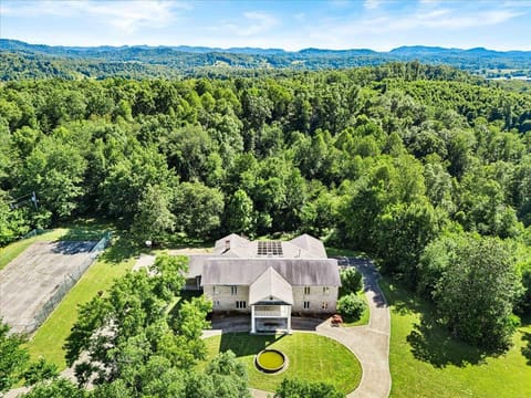 349 Persimmon Frk Lane, Gray, KY 40734 — photo 4