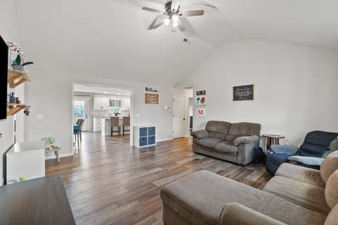 185 Patrum Sisters Way, Danville, KY 40422 — photo 5