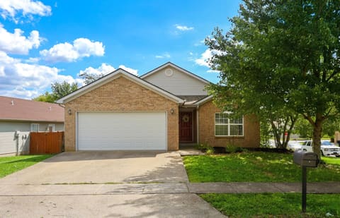 101 Clover Valley Drive, Lexington, KY 40511 — photo 2
