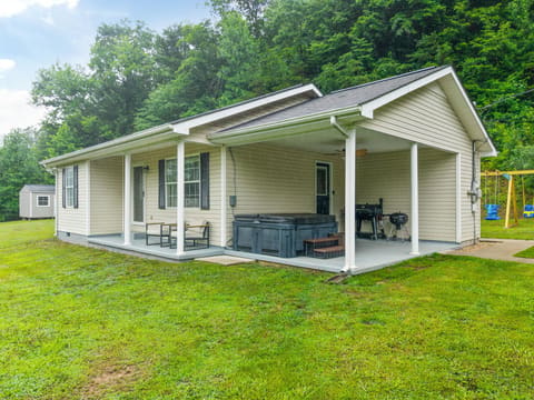 6723 KY-1524, Manchester, KY 40962 — photo 3