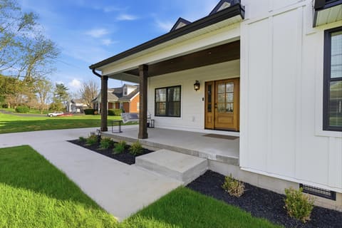 6329 Athens Boonesboro Road, Lexington, KY 40509 — photo 2